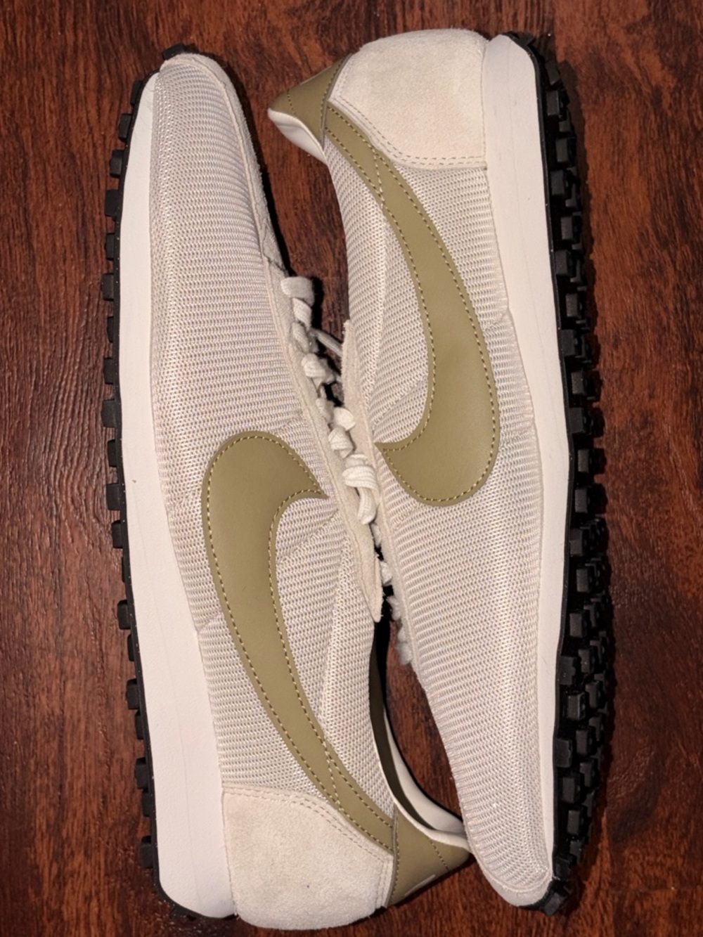 Nike brand new shoes men